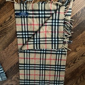 Burberry cashmere scarf